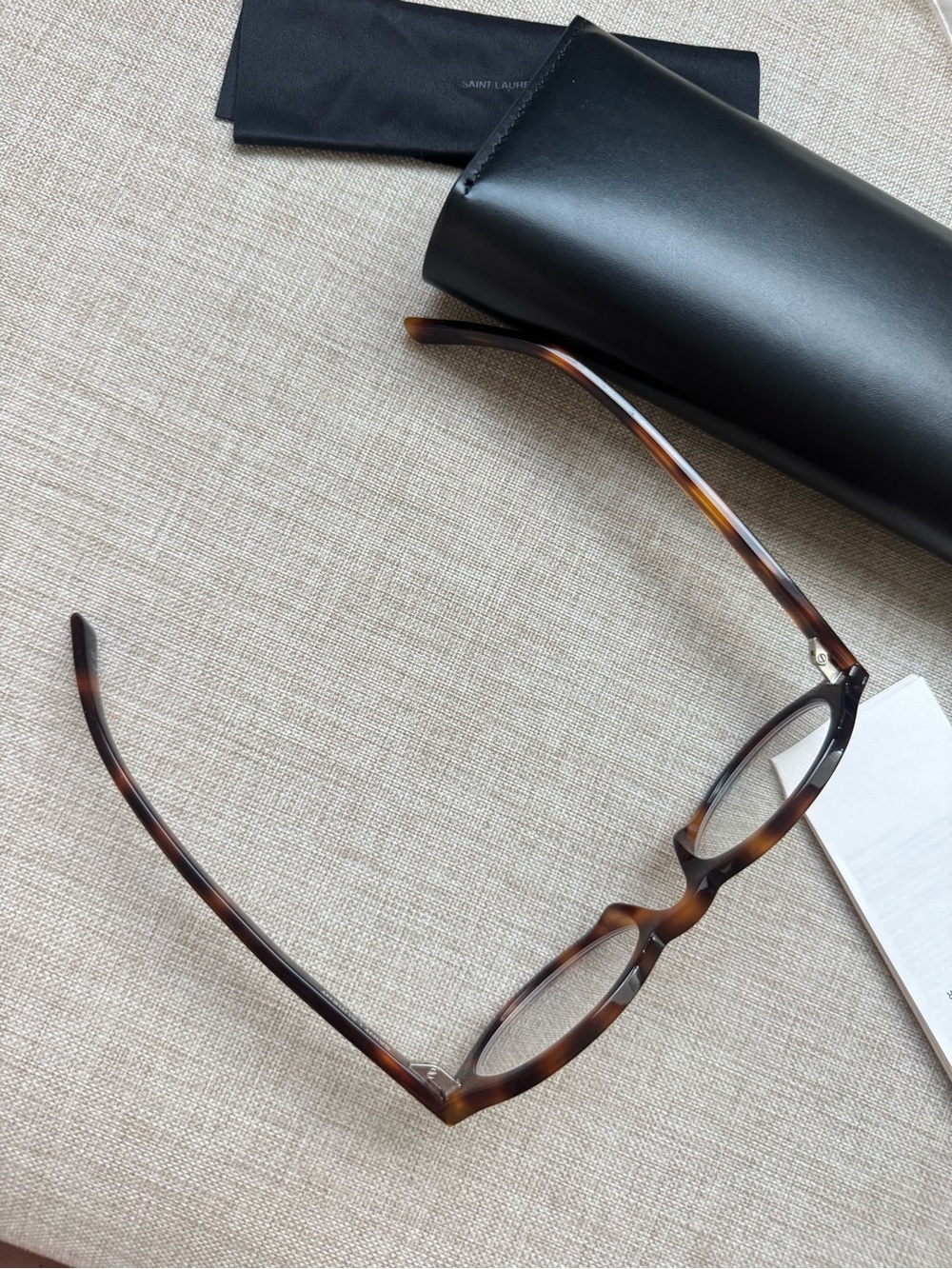 Saint Laurent Brown Jeanne oval frame - Picture 6 of 7
